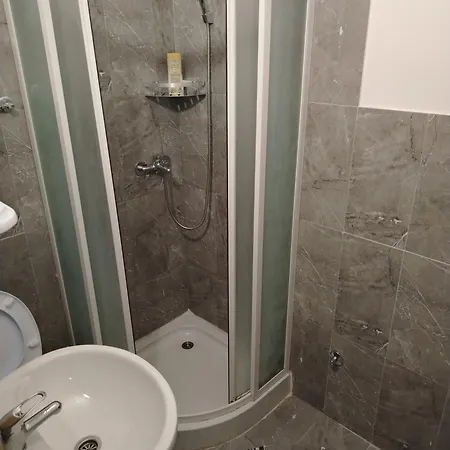 Stan Na Dan Iva 2 Διαμέρισμα Užice